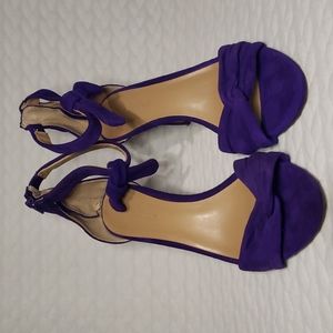 NWOT Banana Republic Heels